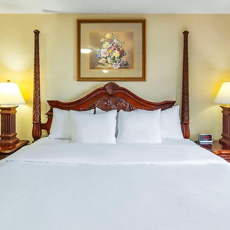 Comfort Inn & Suites Salmon Arm Luaran gambar