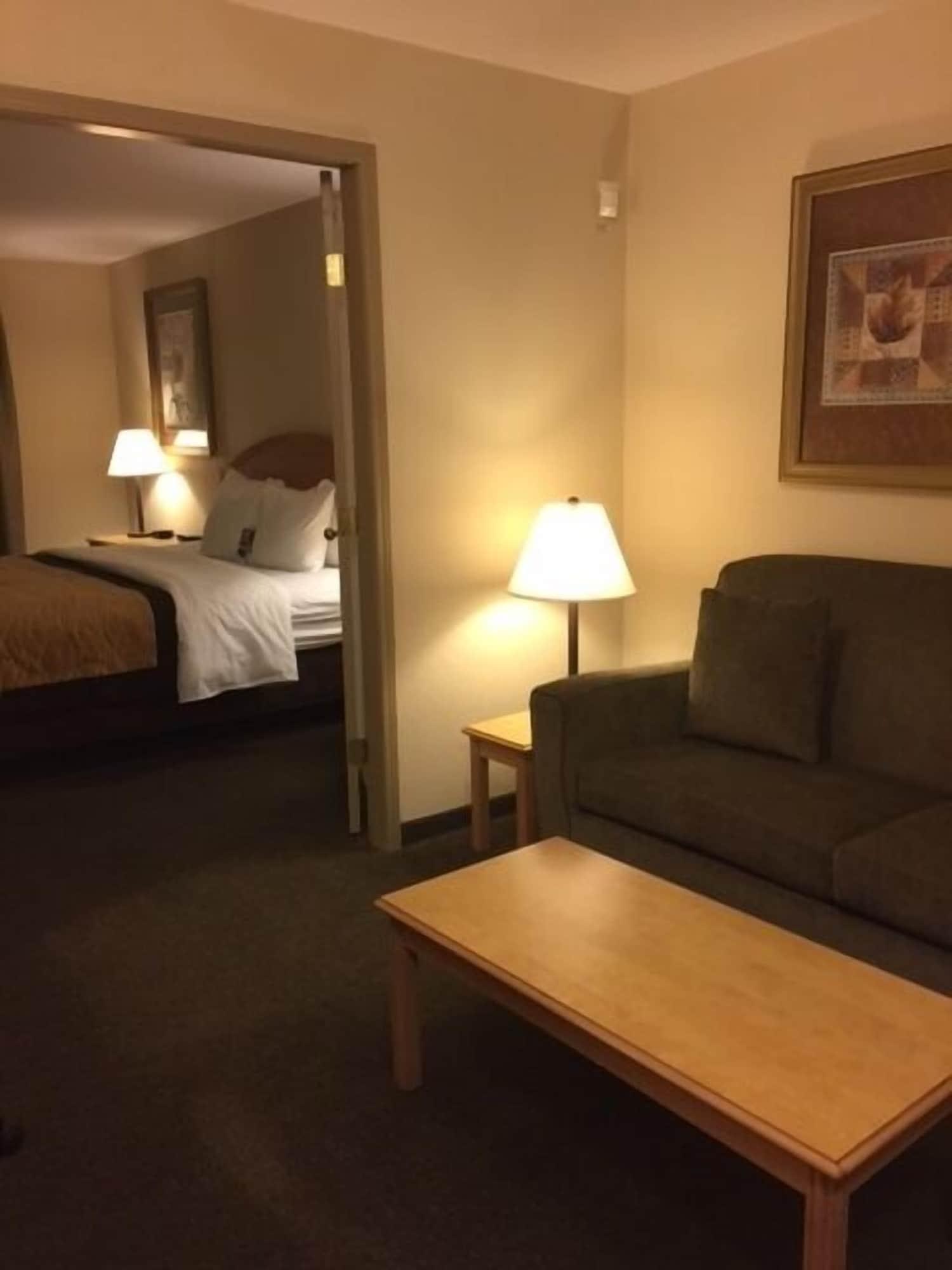 Comfort Inn & Suites Salmon Arm Luaran gambar