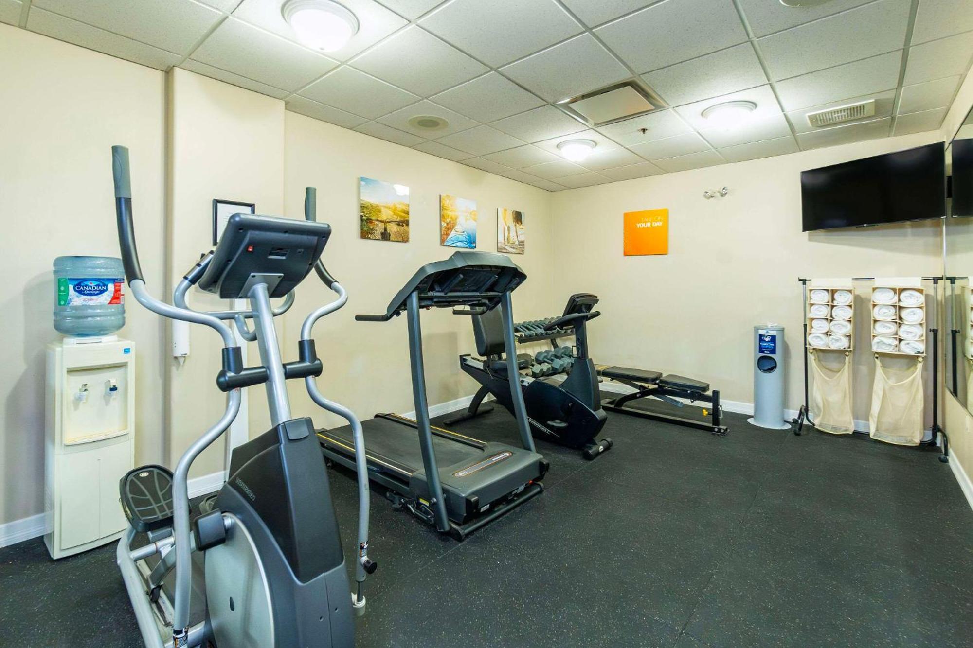 Comfort Inn & Suites Salmon Arm Luaran gambar