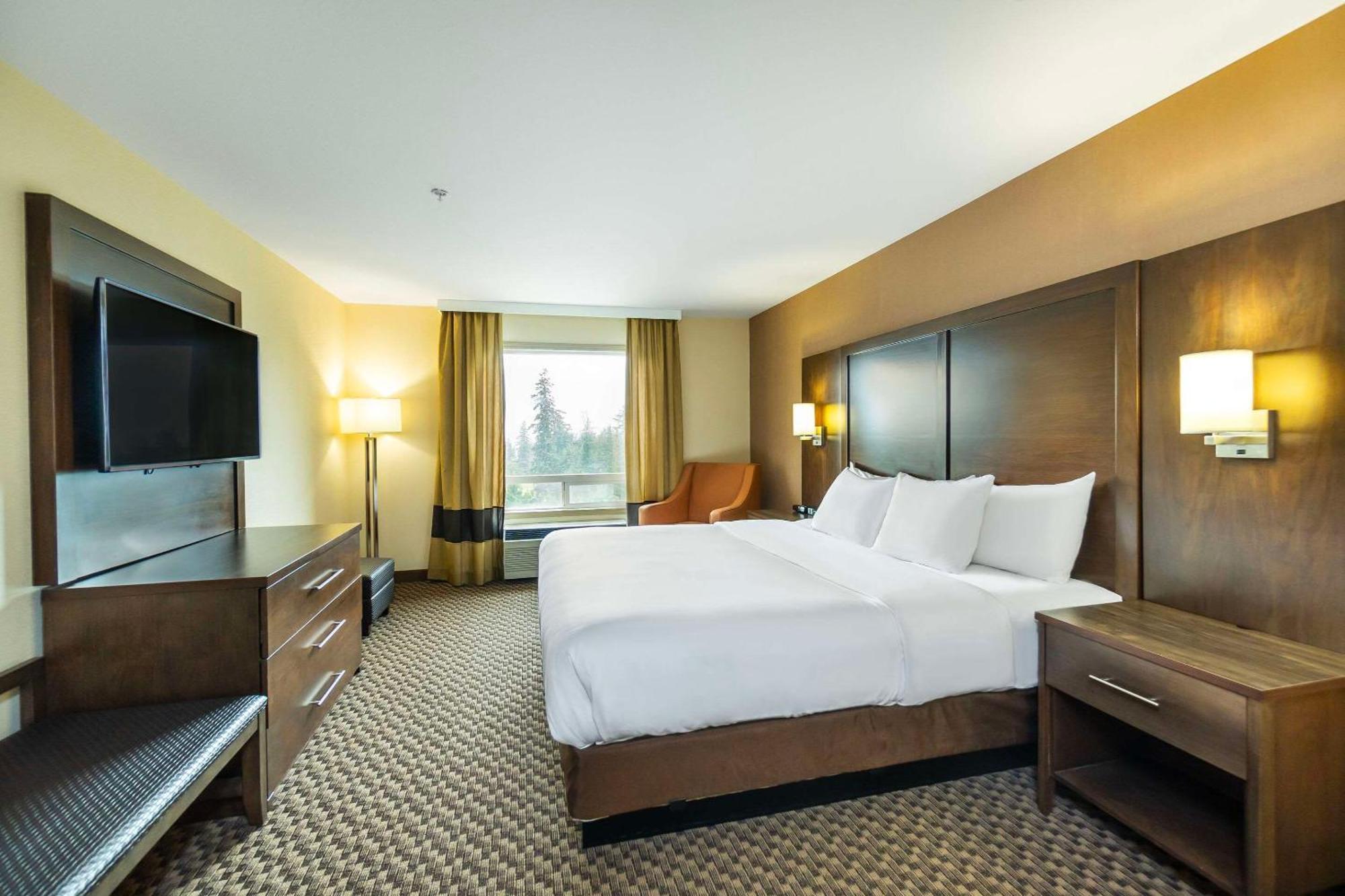 Comfort Inn & Suites Salmon Arm Luaran gambar