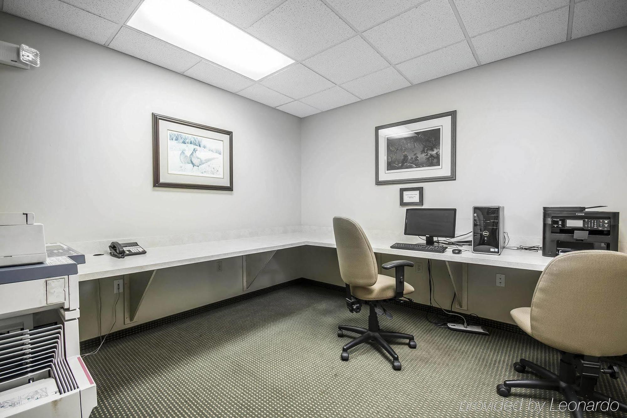 Comfort Inn & Suites Salmon Arm Luaran gambar
